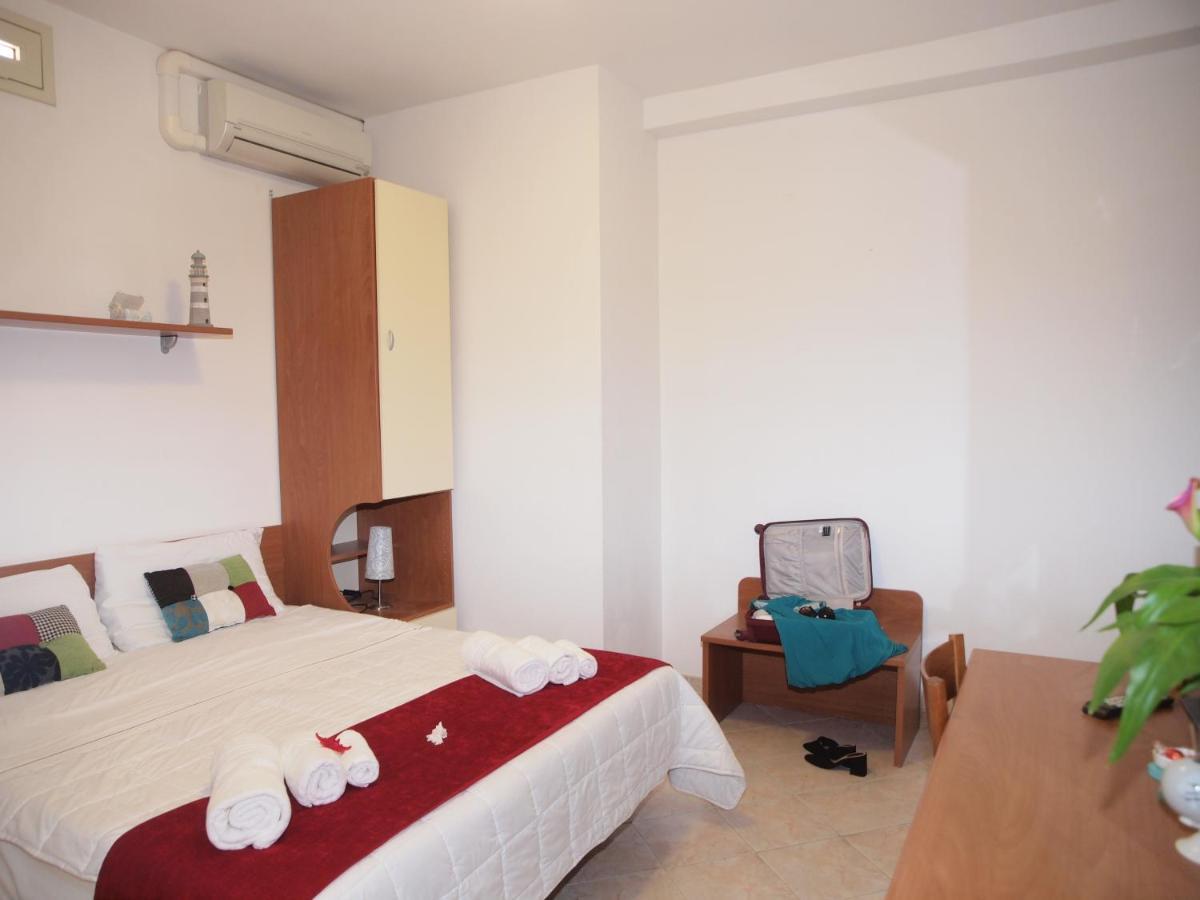 Locanda Basement Rooms 圣维托罗卡波 外观 照片